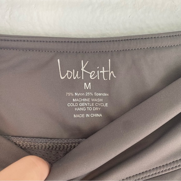 LouKieth Gray Mini Skater Skirt for Athletic Wear - Picture 3 of 5